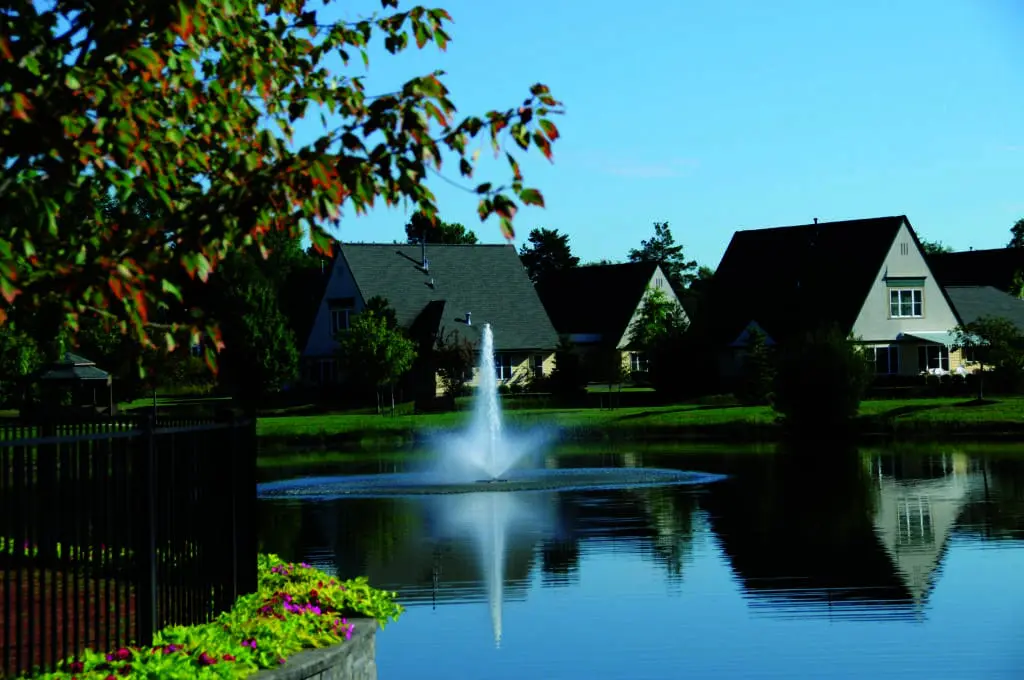 Canterbury Woods Williamsville fountain and pond near residences